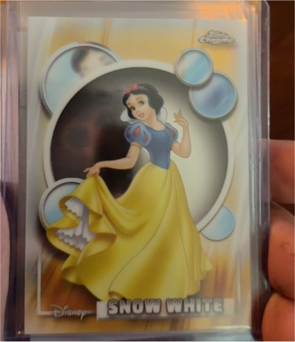 2026 Topps Chrome Disney Snow White #1 — front