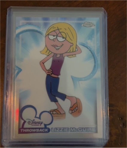 2026 Topps Chrome Disney #DC-1 Lizzie McGuire Disney Channel Throwback — front