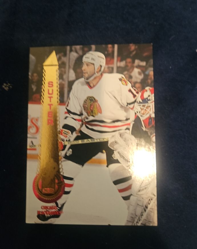 1994-95 Pinnacle #235 Brent Sutter — front