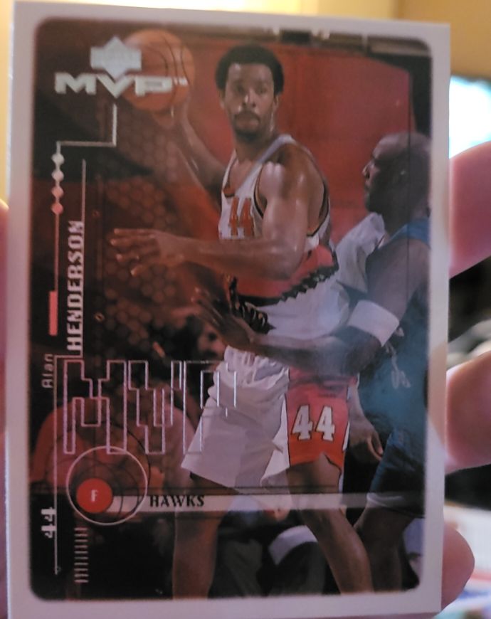 1999-00 Upper Deck MVP #4 Alan Henderson — front