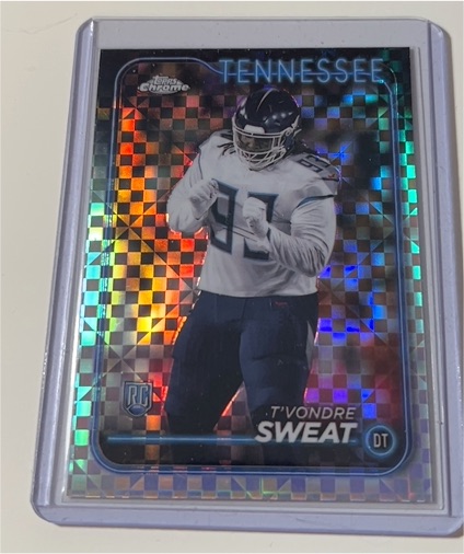 2024 Topps Chrome #266 T'Vondre Sweat X-Fractor Rookie Card — front