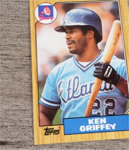 1987 Topps #711 Ken Griffey Sr. — front