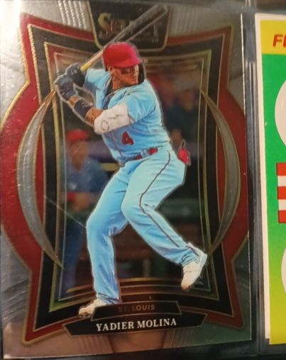 2025 Panini Select #27 Yadier Molina — front