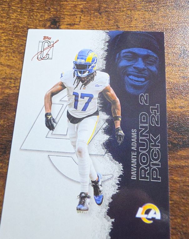 2025 Topps Signature Class #82 Davante Adams — front