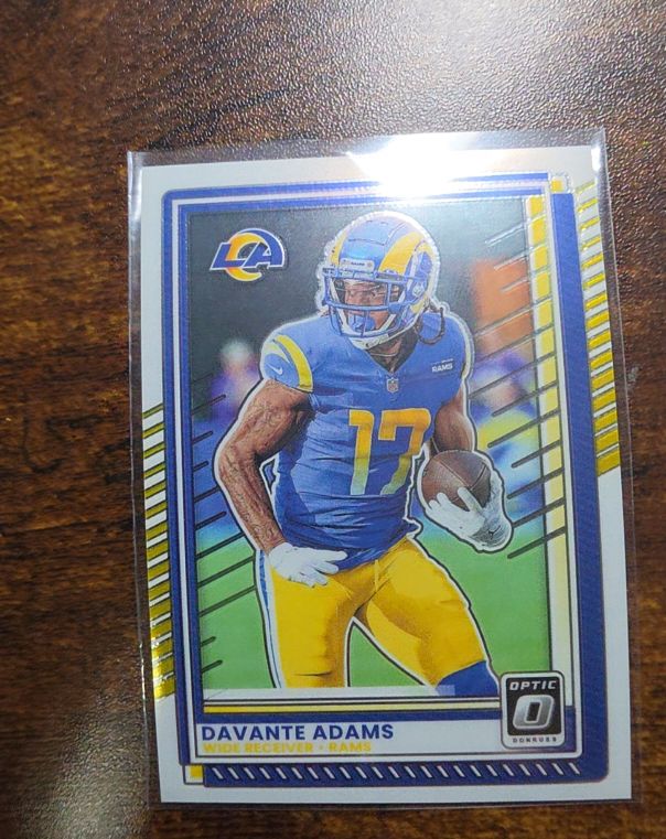2025 Panini Donruss Optic #64 Davante Adams — front