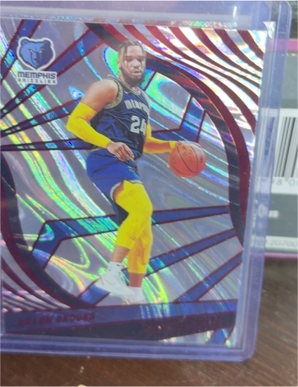 2021-22 Panini Revolution #3 Dillon Brooks — front