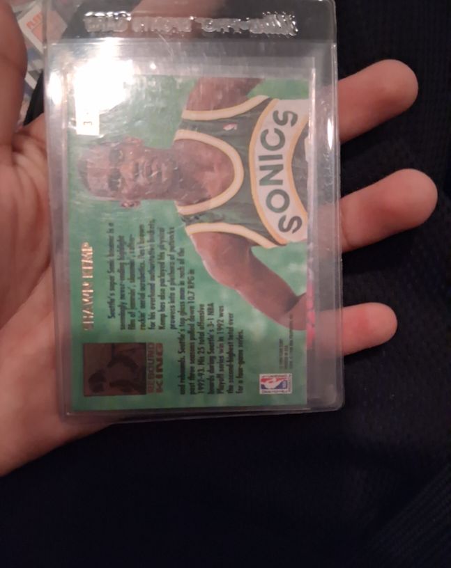 1993 Upper Deck Behind the Glass #61 Shawn Kemp — front