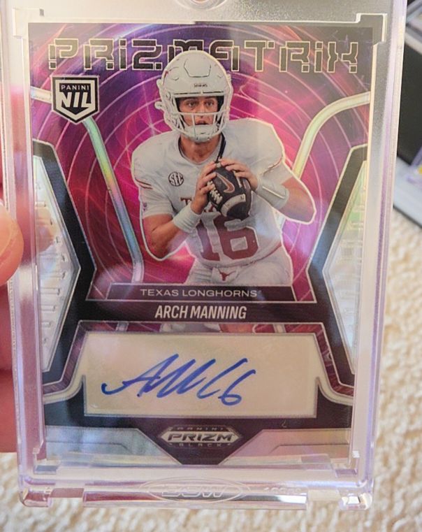 2025 Panini Prizm Black Prizmatrix Signatures #PS-AMG Arch Manning — front