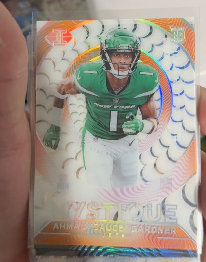 2022 Panini Illusions #M-41 Ahmad "Sauce" Gardner Mystique Rookie — front