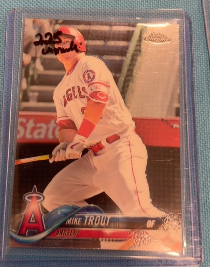 2018 Topps Chrome #100 Mike Trout — front