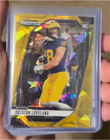 2025 Panini Prizm Draft Picks #67 Colston Loveland Gold Cracked Ice Rookie — front