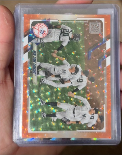 2021 Topps Series 1 #39 New York Yankees Team Card — front