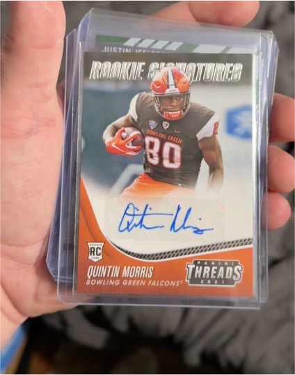 2021 Panini Chronicles Draft Picks Threads Rookie Signatures #TS-QMR Quintin Morris — front