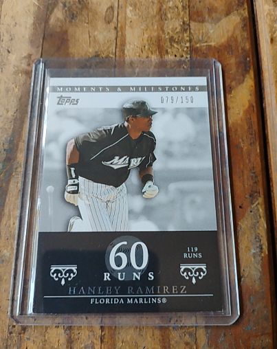 2007 Topps Moments & Milestones #71-60 Runs Hanley Ramirez — front