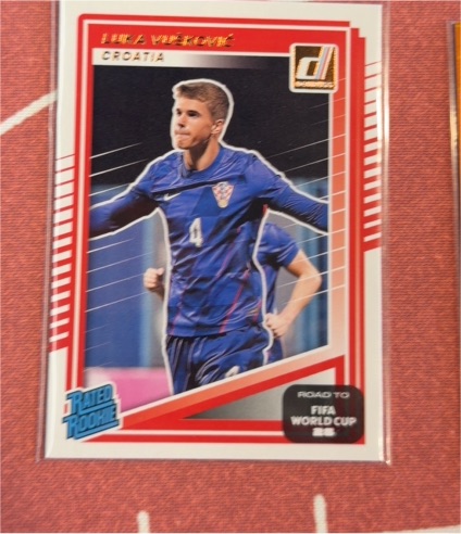 2025-26 Donruss Road to FIFA World Cup #215 Luka Vuskovic — front