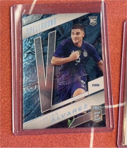 2022-23 Panini Donruss Elite FIFA #9 Julian Alvarez Spellbound — front