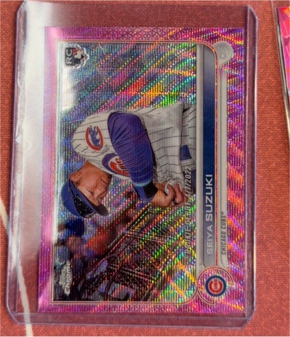 2022 Topps Chrome Update Seiya Suzuki #USC144 Pink Wave Refractor — front