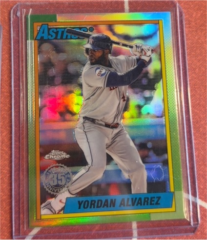 2025 Topps Chrome Update 1990 Topps #90CU-7 Yordan Alvarez — front