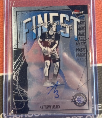 2025-26 Topps Finest #FAU-AB Anthony Black — front