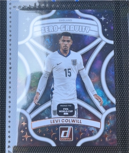 2025-26 Donruss Road to FIFA World Cup #25 Levi Colwill Zero Gravity England — front