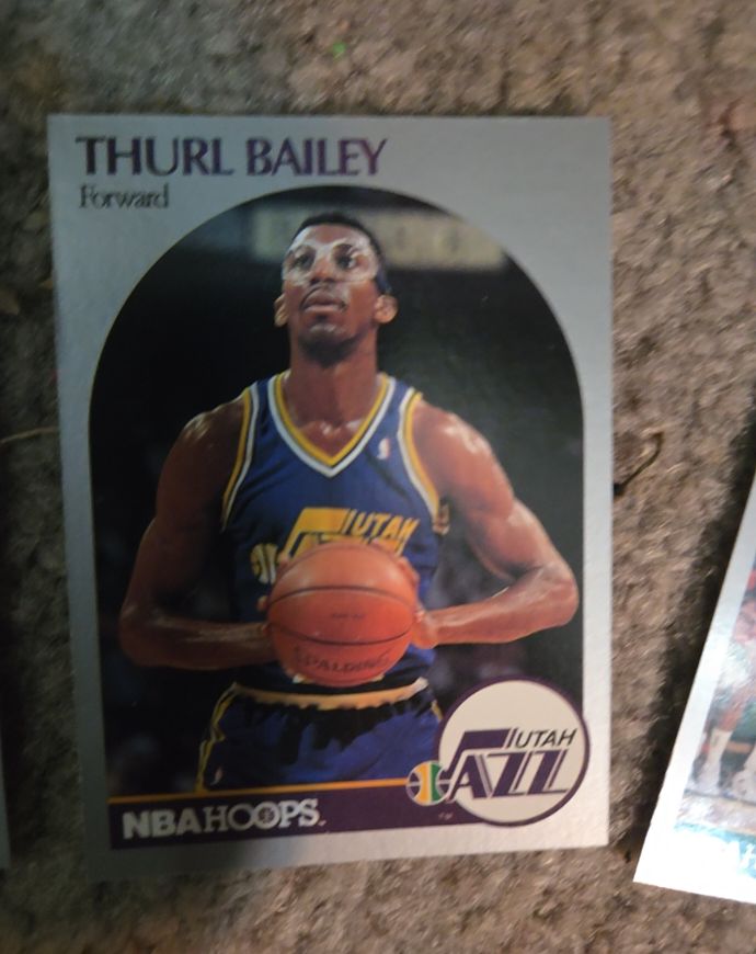 1990-91 Hoops #285 Thurl Bailey — front