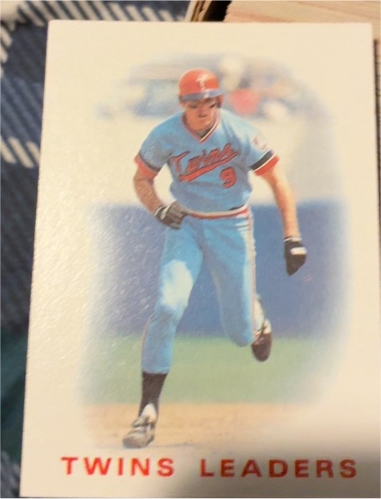 1986 Topps #786 Twins Leaders Mickey Hatcher — front