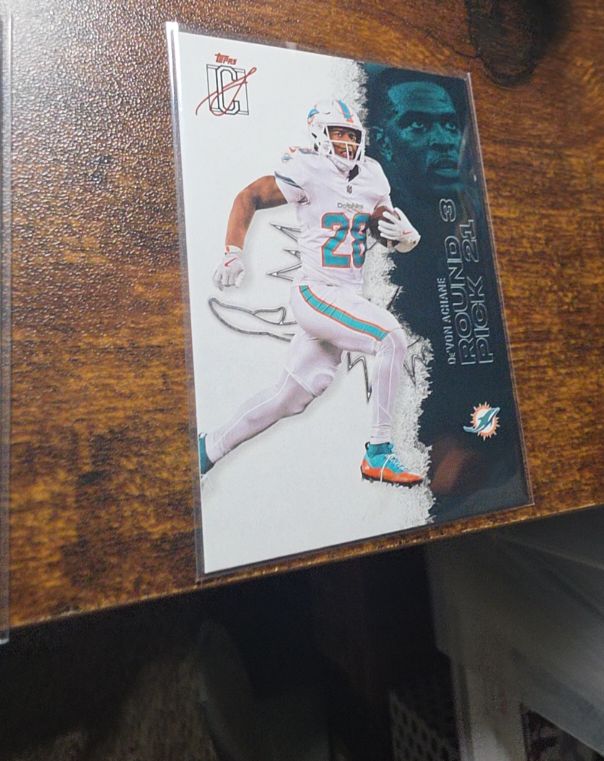 2025 Topps Signature Class #35 De'Von Achane — front