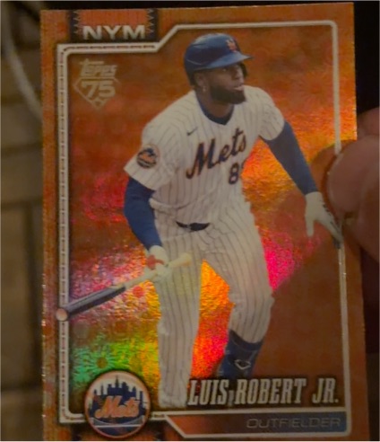 2026 Topps Series 2 #423 Luis Robert Jr. — front