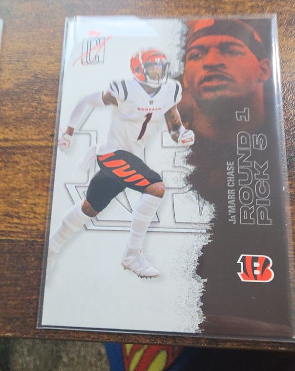 2025 Topps Signature Class #12 Ja'Marr Chase — front