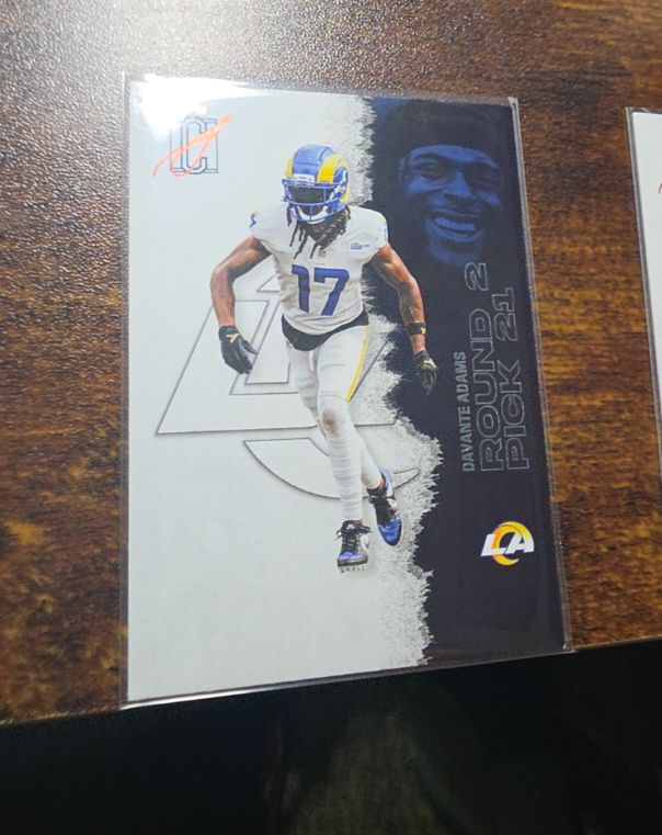 2025 Topps Signature Class #82 Davante Adams — front