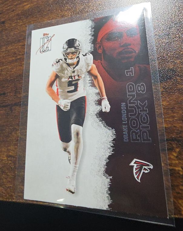 2025 Topps Signature Class #62 Drake London — front
