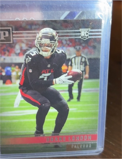 2022 Panini Chronicles #PA-6 Drake London Atlanta Falcons Rookie Card — front