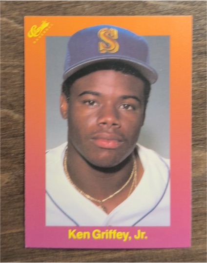 1989 Classic Update Orange #131 Ken Griffey Jr. — front