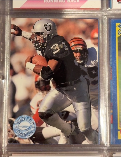 1991 Pro Set Platinum #136 Bo Jackson — front