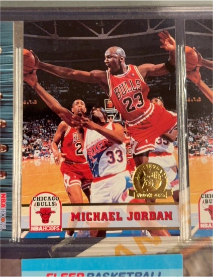 1993 NBA Hoops #23 Michael Jordan — front