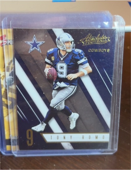 2016 Panini Absolute Football #98 Tony Romo — front