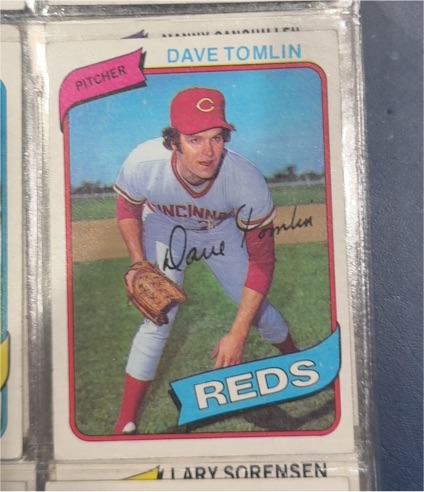 1980 Topps #126 Dave Tomlin Cincinnati Reds — front