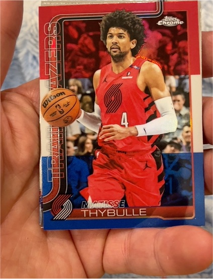 2025-26 Topps Chrome #169 Matisse Thybulle — front