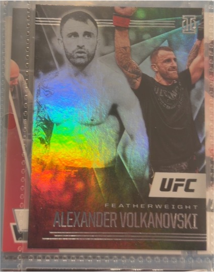 2021 Panini Chronicles UFC #161 Alexander Volkanovski — front