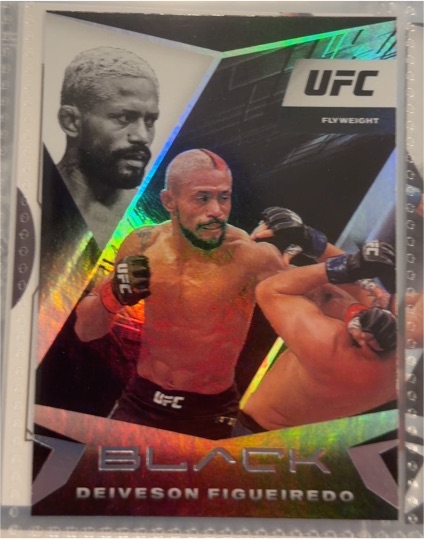 2021 Panini Chronicles Black UFC #107 Deiveson Figueiredo — front