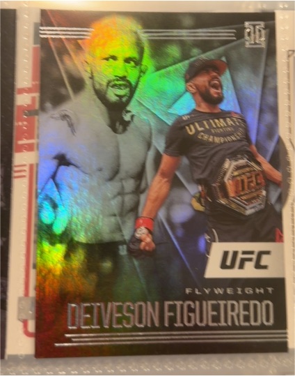 2021 Panini Chronicles Illusions UFC #165 Deiveson Figueiredo — front