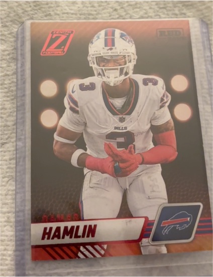 2023 Panini Zenith #10 Damar Hamlin — front