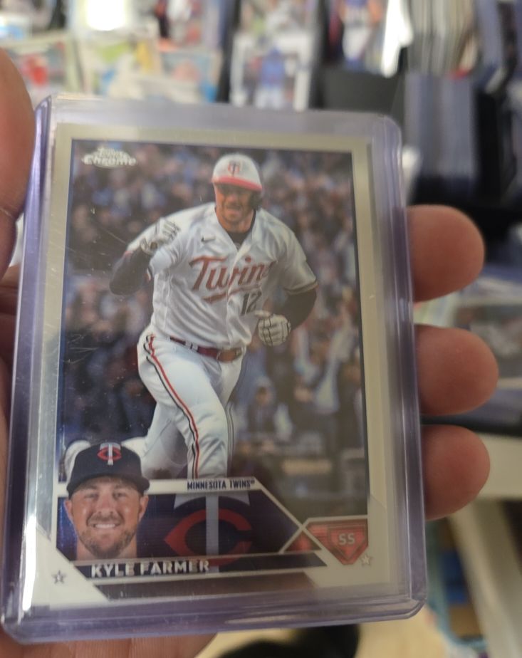 2023 Topps Chrome Update #USC154 Kyle Farmer — front