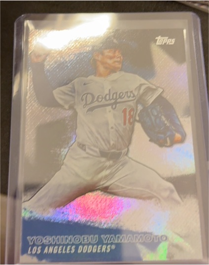 2025 Topps Series 2 Stars of MLB #SMLB-43 Yoshinobu Yamamoto — front