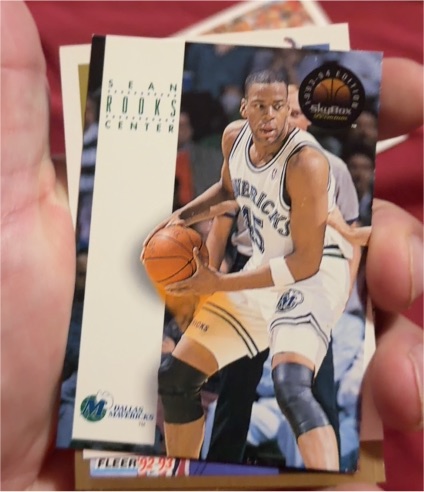 1993-94 Skybox Premium #58 Sean Rooks Dallas Mavericks — front