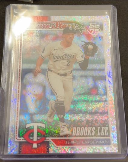 2026 Topps Series 2 #610 Brooks Lee — front