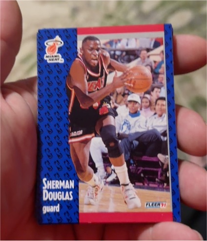 1991-92 Fleer #107 Sherman Douglas — front