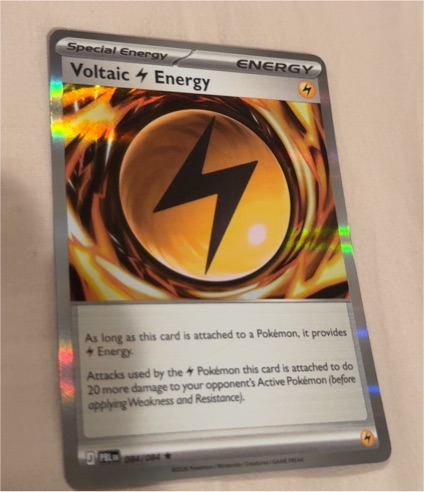 2022 Pokemon TCG Scarlet & Violet #084 Voltaic Energy — front