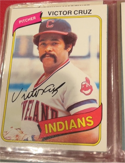 1980 Topps #99 Victor Cruz — front