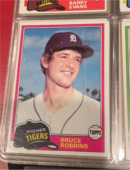 1981 Topps #581 Bruce Robbins — front